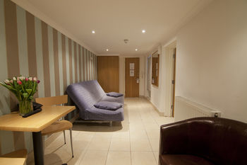 Apartamentos 146 Suites