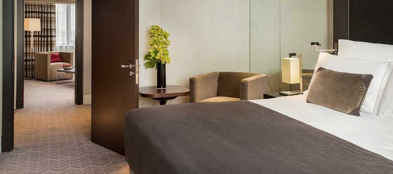 Jumeirah Lowndes Hotel
