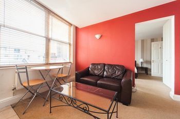 Park Lane City Apartments