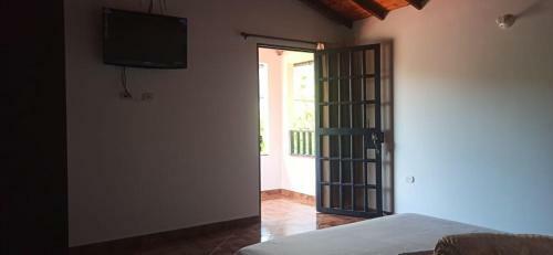 Casa Caba�a Balconcitos En San Gil