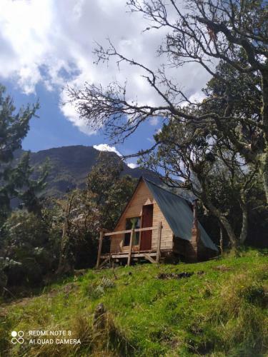 Caba�as El Paraiso Sesquile