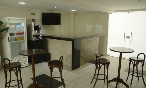 Apartamento Mont Blanc Su�tes 707&709 - Duque de Caxias