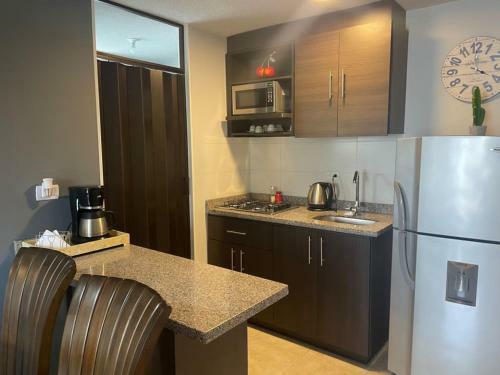 Apartamento Amoblado Completamente Bella Vista