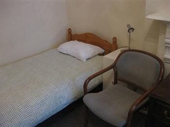 Hostal Charlotte Guest House