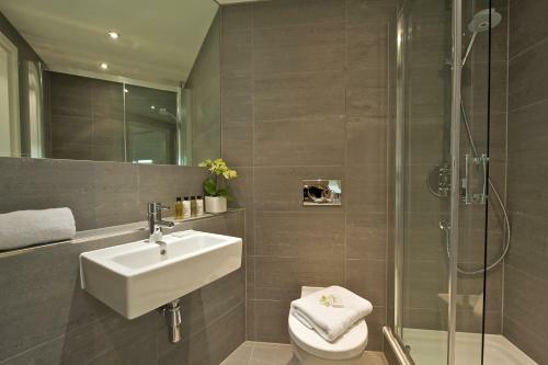 Apartamentos Fraser Residence City