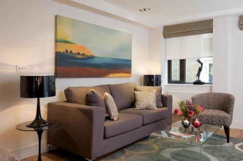 Apartamentos Fraser Residence City