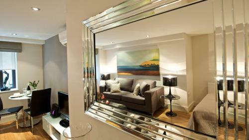 Apartamentos Fraser Residence City