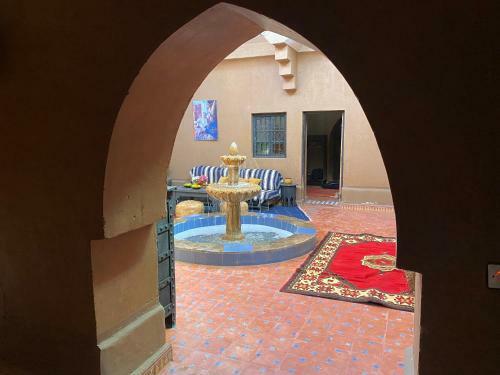 Hostal Les Jardins De Bounou