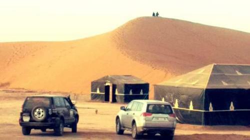 Bed & Breakfast Camp Desert Nomad Tour