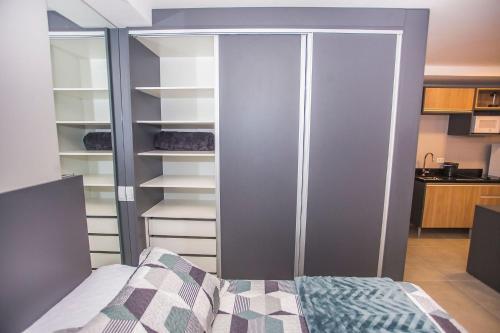 Apartamento Studio Andar Alto E Face Norte - All1611
