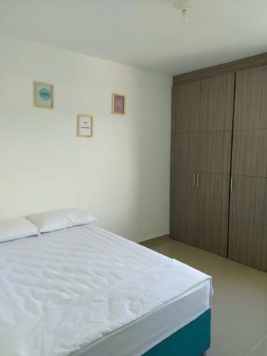Apartamento Rodadero Sur Santa Marta Edificio Aragoa A 150 Metros Del Mar
