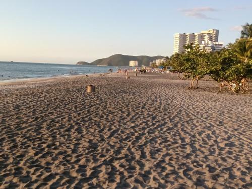 Apartamento De Lujo Nuevo En Sector De Bello Horizonte