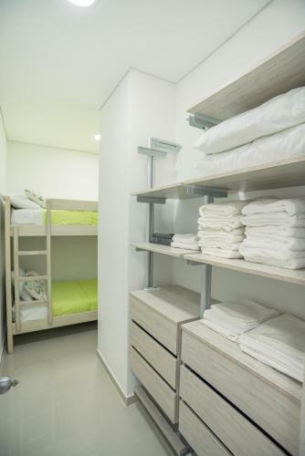 Apartamento Amoblado En Samaria, Primera L�nea De Playa!