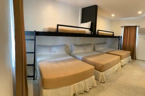 Hotel Cebu R Resort Tabuelan