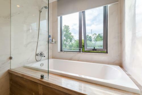 Villa Tam Dao Golf & Resort Luxury