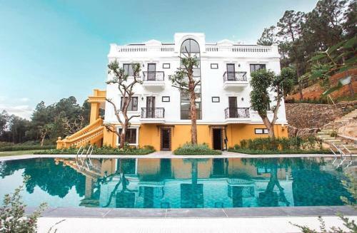 Villa Tam Dao Golf & Resort Luxury
