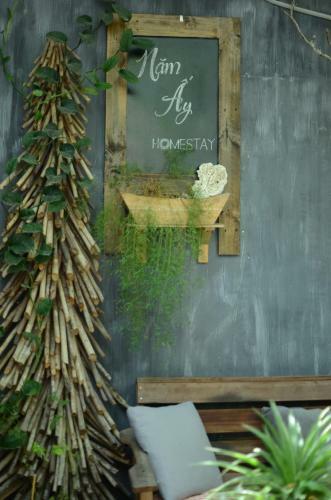 N?m ?y Homestay