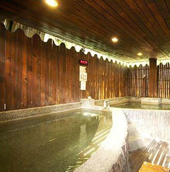 Victoria Hotspring Resort
