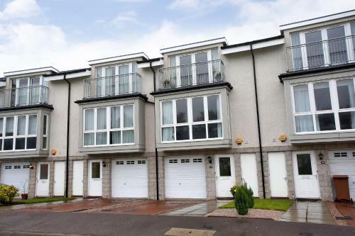 Apartamento Woodlands Townhouse