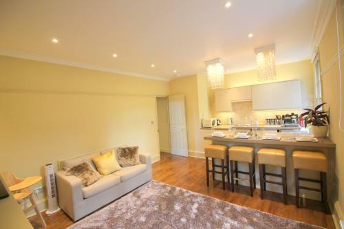 Regency House Apartments