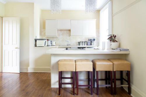 Regency House Apartments
