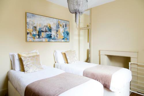 Regency House Apartments