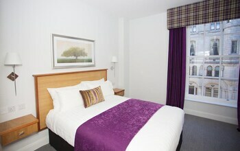 Apartamento Royal Athenaeum Suites