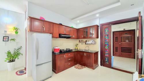 Thuyhanh Luxury Apartment- The Water Front