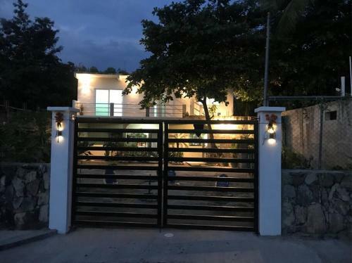 Apartamento A Media Cuadra Del Parque Central-huatulco
