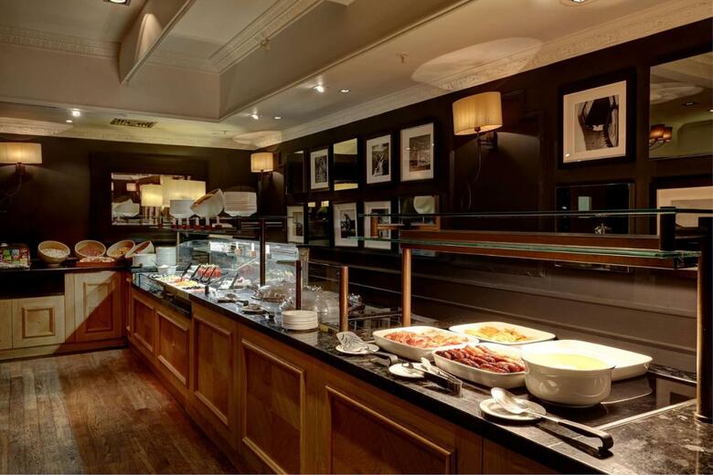 Doubletree By Hilton Dunblane Hydro Hotel