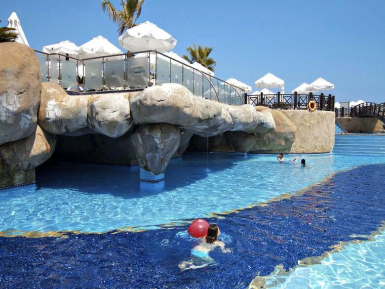 Hotel Fame Residence Lara & Spa