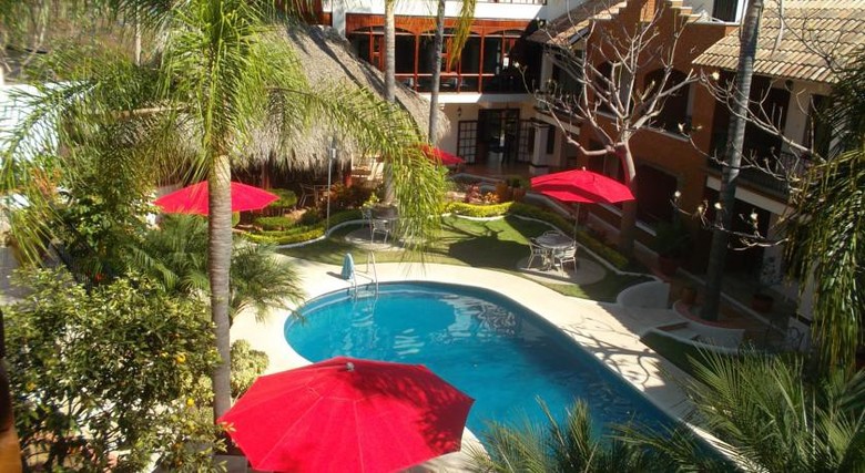 Hotel La Casa De Adobe