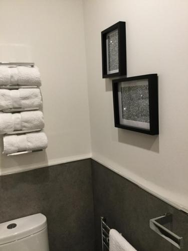 Mode Apartments