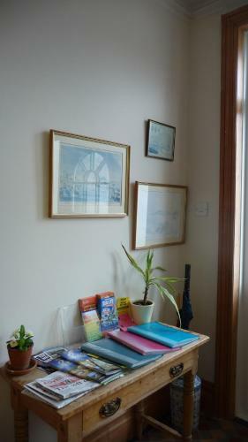 Hostal Greenwood Guest House