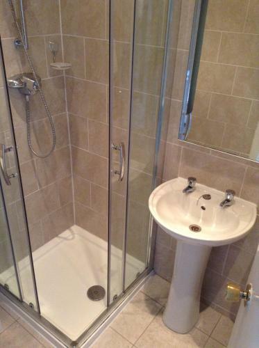 Hostal Moray Park Guest House