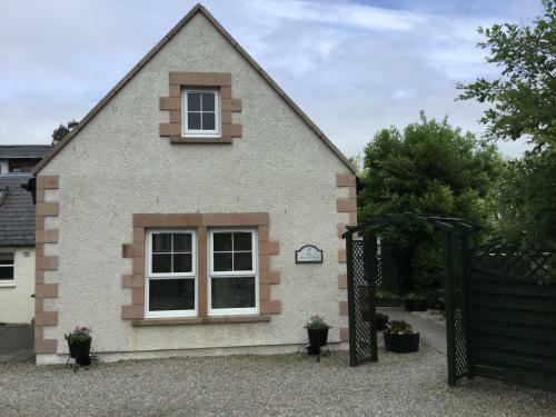 Inverness Apartments & Cottages