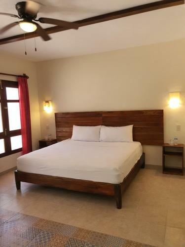 Hotel Hacienda Mar�a Elena