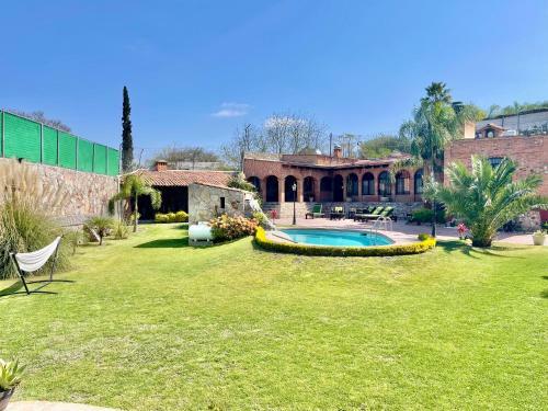 Casa De Campo Para 21 Personas Con Alberca Y Caldera