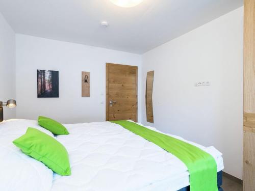 Modern Apartment In Leogang Near Ski Area