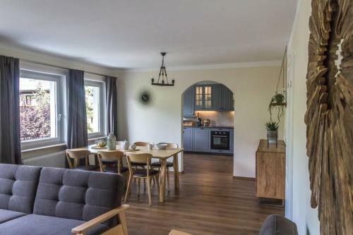 Luxury Family Apartment With Sunny Terrace