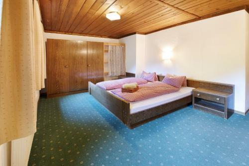 Alpenchalet Lacknerbrunn Bis 24 P