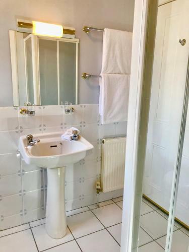 Hostal Ashdene House