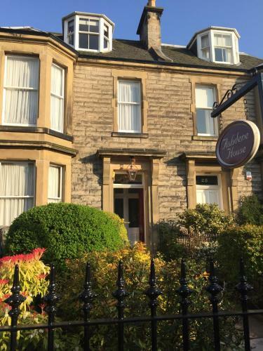 Hostal Ashdene House
