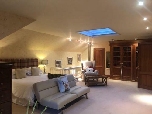 Bed & Breakfast Claremont House