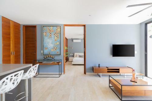 Gorgeous 1bdr Gym Pool Spa Wifi