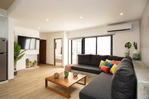 Luxury Apartment2 Bedroompoollaundry Center