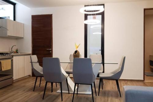 Bed & Breakfast Casa Koala II Ac, Sleeps 10, 2 Bikes, Hammock