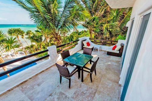 Villa Mar Azul Luxury 6 Bedrooms