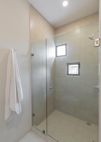 Apartamento Luxurious Condo Surrounded By Nature Private Balcony Shared Pool With Sundeck