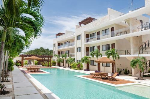 Blue Luxury Kukulkan Apartments